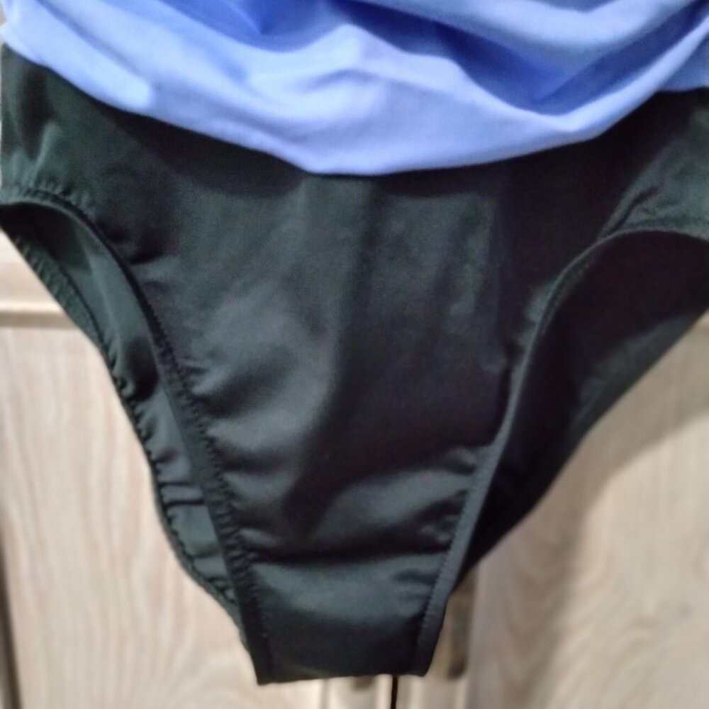 Miraclesuit One Piece Swimsuit, Size 10, Periwinkle and Black, NWOT - Picture 3 of 7